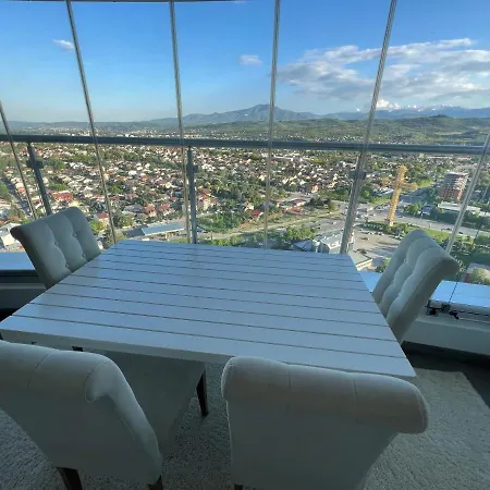 Your Place With & Fitness Apartment